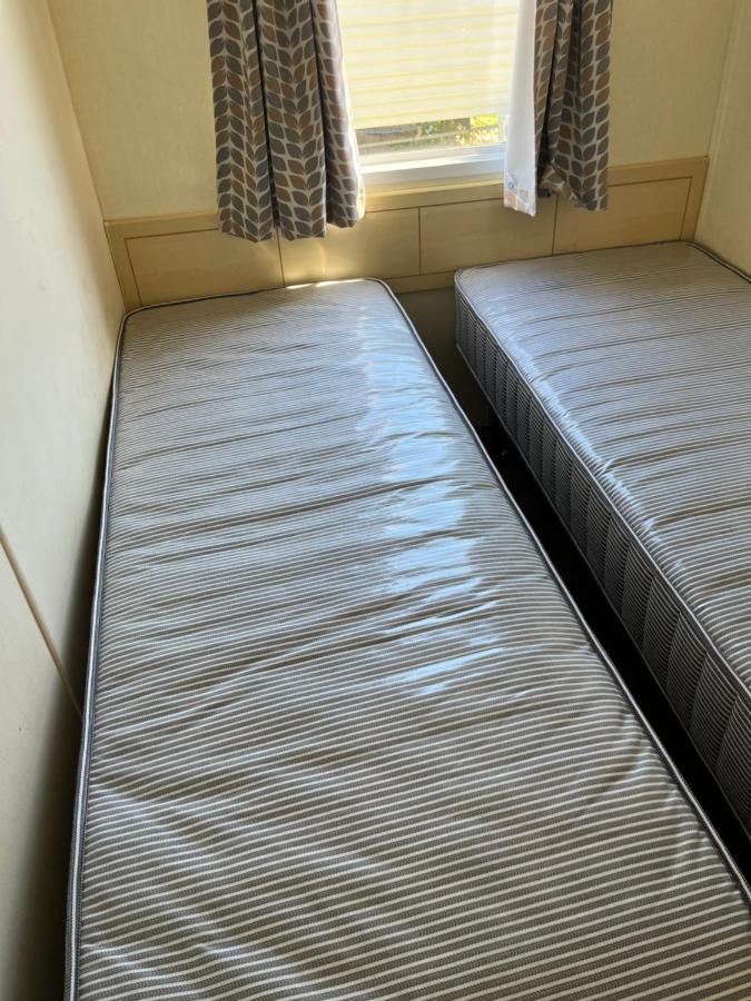 604 Seawick Villa Jaywick Sands Buitenkant foto